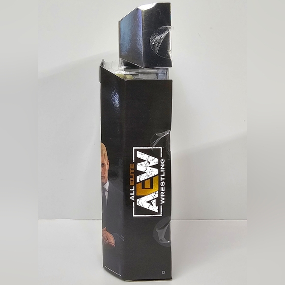 Cody Rhodes 7" Figure, AEW Unmatched Series 4, #27 in Suit w/Accessories - Picture 3 of 7